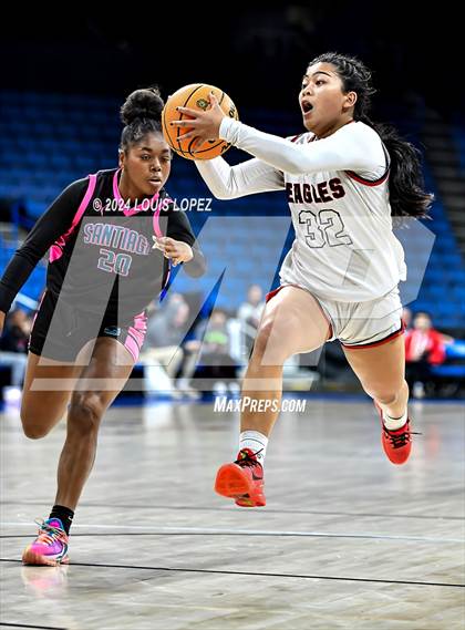Thumbnail 1 in Santiago vs. Brentwood School (CIF SS DIV 1 Championship) photogallery.