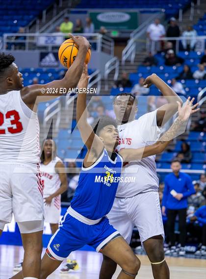 Thumbnail 1 in Democracy Prep Agassi Campus vs. Mater Academy East Las Vegas (NIAA 3A State Championship) photogallery.