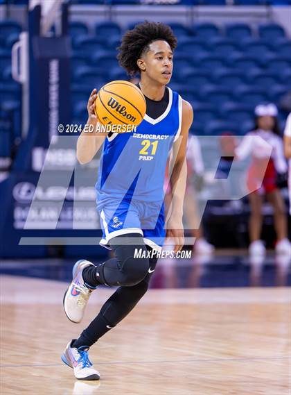 Thumbnail 2 in Democracy Prep Agassi Campus vs. Mater Academy East Las Vegas (NIAA 3A State Championship) photogallery.