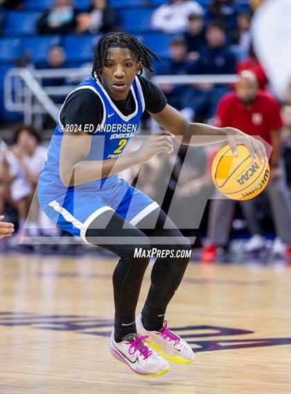 Thumbnail 3 in Democracy Prep Agassi Campus vs. Mater Academy East Las Vegas (NIAA 3A State Championship) photogallery.