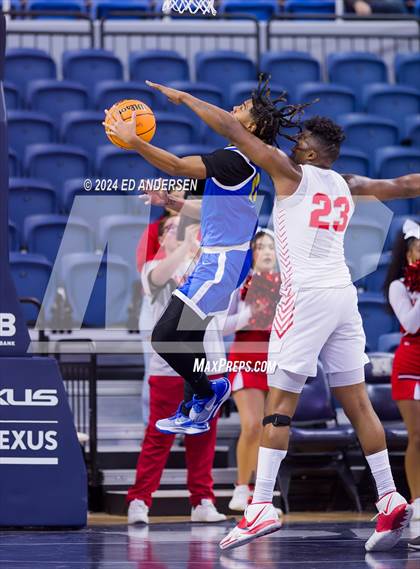 Thumbnail 2 in Democracy Prep Agassi Campus vs. Mater Academy East Las Vegas (NIAA 3A State Championship) photogallery.