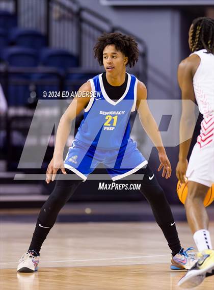 Thumbnail 2 in Democracy Prep Agassi Campus vs. Mater Academy East Las Vegas (NIAA 3A State Championship) photogallery.