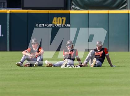 Thumbnail 1 in Ira vs. Chester (UIL 1A Baseball Semifinal) photogallery.