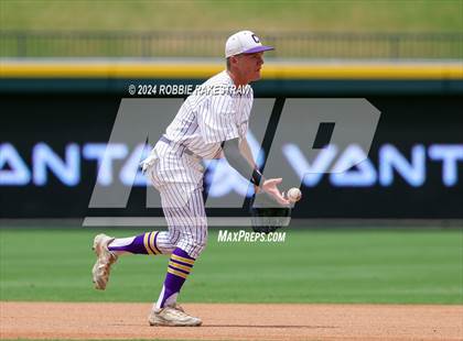 Thumbnail 3 in Ira vs. Chester (UIL 1A Baseball Semifinal) photogallery.