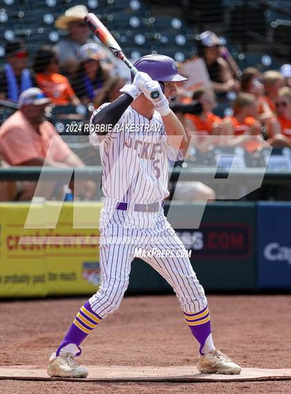 Thumbnail 3 in Ira vs. Chester (UIL 1A Baseball Semifinal) photogallery.