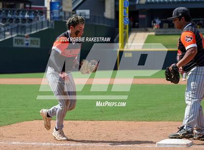 Thumbnail 2 in Ira vs. Chester (UIL 1A Baseball Semifinal) photogallery.
