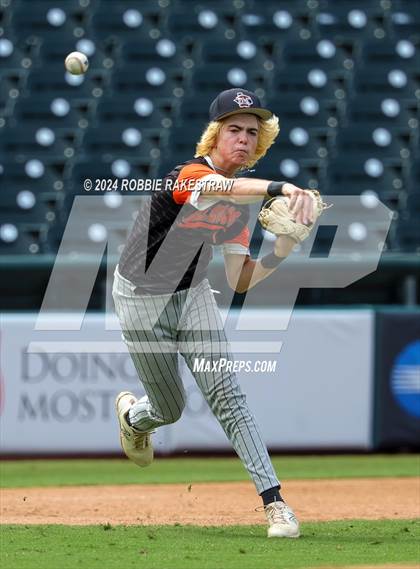 Thumbnail 2 in Ira vs. Chester (UIL 1A Baseball Semifinal) photogallery.