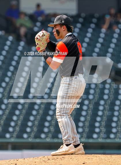 Thumbnail 2 in Ira vs. Chester (UIL 1A Baseball Semifinal) photogallery.