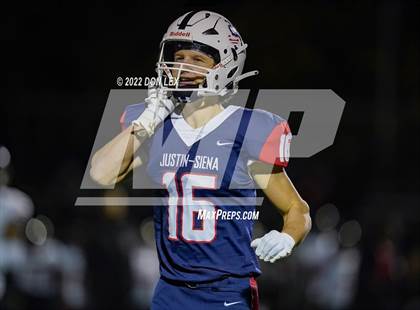 Thumbnail 3 in Justin-Siena vs Salesian College Preparatory (D6 Semifinal) photogallery.