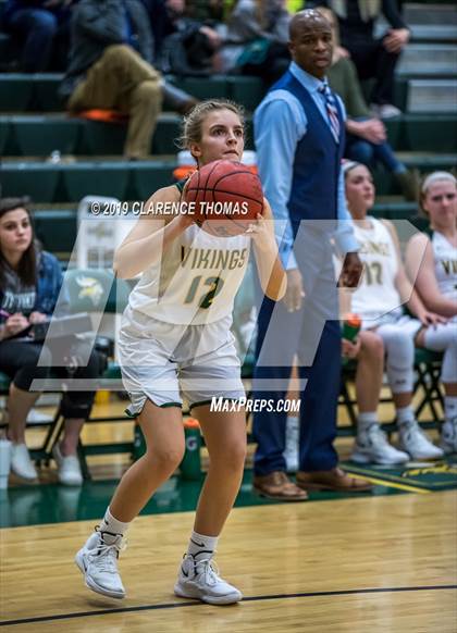 Thumbnail 2 in Woodgrove @ Loudoun Valley (District Tournament) photogallery.