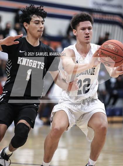 Thumbnail 2 in Bishop Montgomery @ Chaminade (CIF SS D1 semifinals) photogallery.