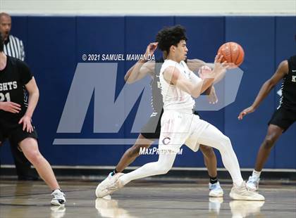 Thumbnail 3 in Bishop Montgomery @ Chaminade (CIF SS D1 semifinals) photogallery.
