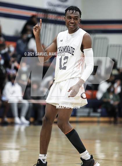Thumbnail 2 in Bishop Montgomery @ Chaminade (CIF SS D1 semifinals) photogallery.