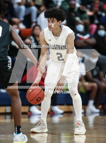 Thumbnail 3 in Bishop Montgomery @ Chaminade (CIF SS D1 semifinals) photogallery.