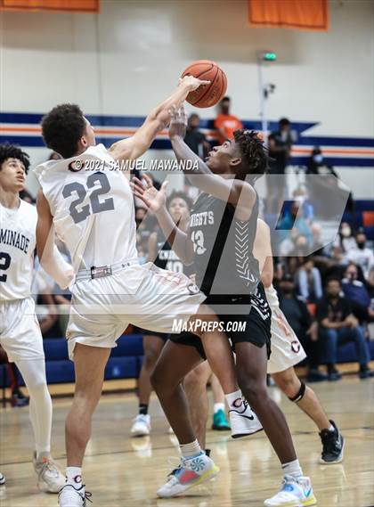 Thumbnail 1 in Bishop Montgomery @ Chaminade (CIF SS D1 semifinals) photogallery.