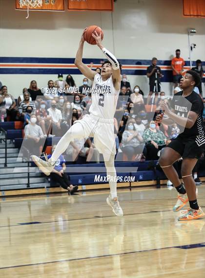 Thumbnail 1 in Bishop Montgomery @ Chaminade (CIF SS D1 semifinals) photogallery.