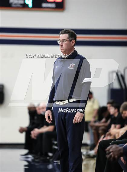 Thumbnail 2 in Bishop Montgomery @ Chaminade (CIF SS D1 semifinals) photogallery.