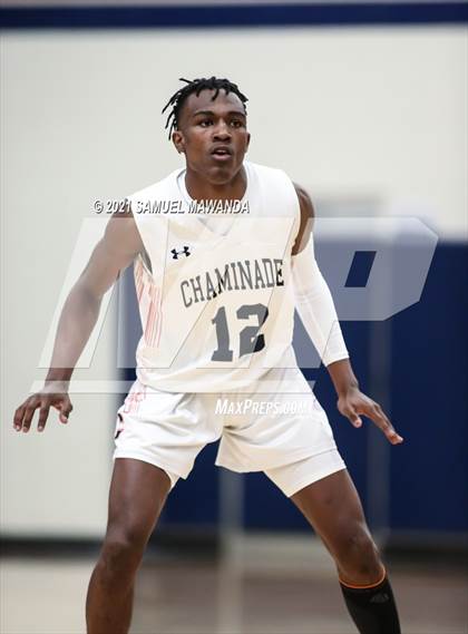 Thumbnail 3 in Bishop Montgomery @ Chaminade (CIF SS D1 semifinals) photogallery.