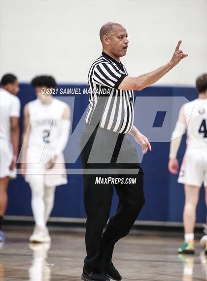 Thumbnail 2 in Bishop Montgomery @ Chaminade (CIF SS D1 semifinals) photogallery.