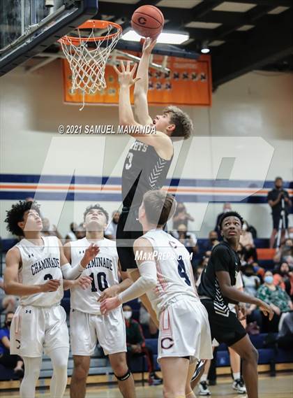 Thumbnail 3 in Bishop Montgomery @ Chaminade (CIF SS D1 semifinals) photogallery.