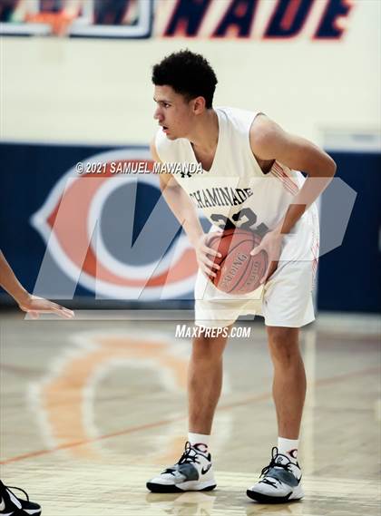 Thumbnail 2 in Bishop Montgomery @ Chaminade (CIF SS D1 semifinals) photogallery.