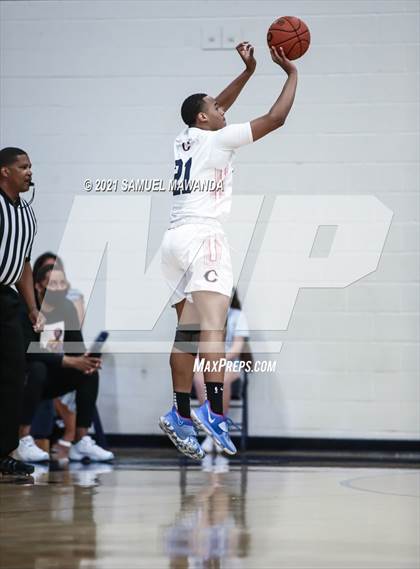 Thumbnail 3 in Bishop Montgomery @ Chaminade (CIF SS D1 semifinals) photogallery.