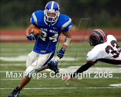 Thumbnail 2 in Warde @ Darien photogallery.