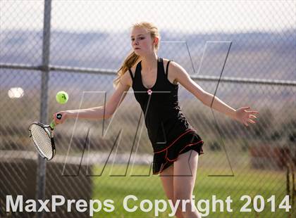 Thumbnail 1 in Lakewood @ Ralston Valley photogallery.