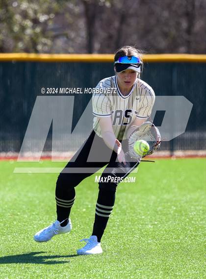 Thumbnail 2 in Melissa vs Plano East (Allen Tournament) photogallery.