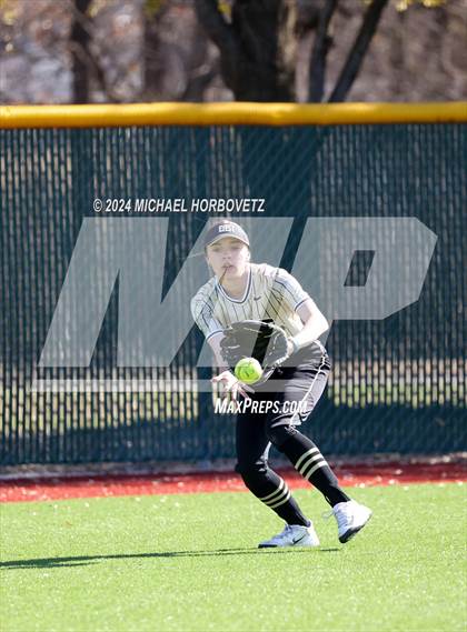 Thumbnail 3 in Melissa vs Plano East (Allen Tournament) photogallery.