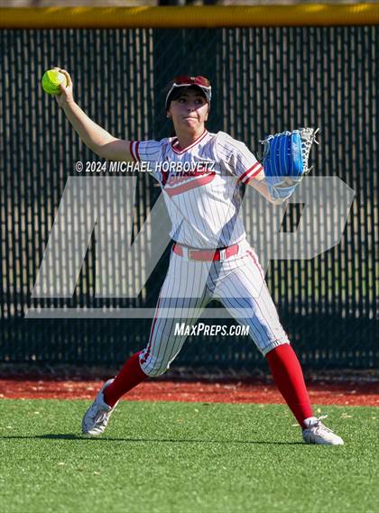 Thumbnail 2 in Melissa vs Plano East (Allen Tournament) photogallery.