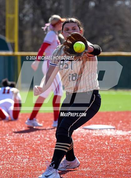 Thumbnail 1 in Melissa vs Plano East (Allen Tournament) photogallery.