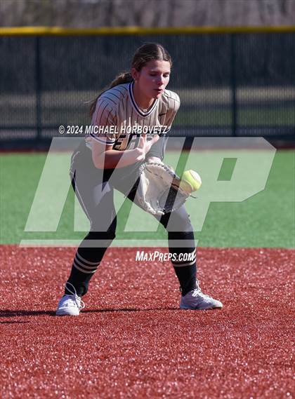Thumbnail 1 in Melissa vs Plano East (Allen Tournament) photogallery.