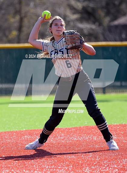 Thumbnail 2 in Melissa vs Plano East (Allen Tournament) photogallery.