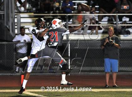Thumbnail 1 in Etiwanda @ Poly photogallery.