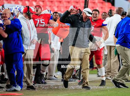 Thumbnail 1 in Columbine vs. Cherry Creek (CHSAA 5A State Final) photogallery.