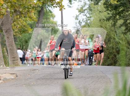 Thumbnail 1 in T-Cal invitational photogallery.