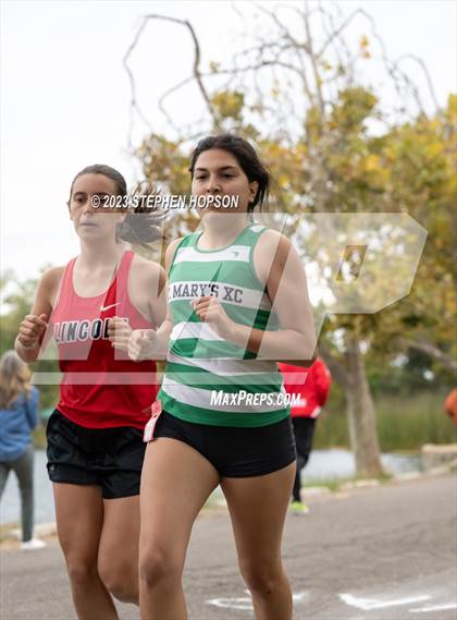 Thumbnail 3 in T-Cal invitational photogallery.