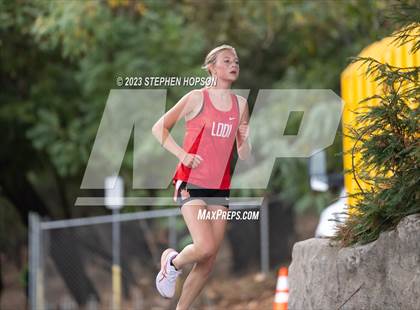 Thumbnail 1 in T-Cal invitational photogallery.