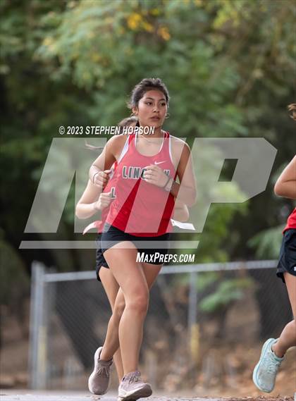 Thumbnail 1 in T-Cal invitational photogallery.