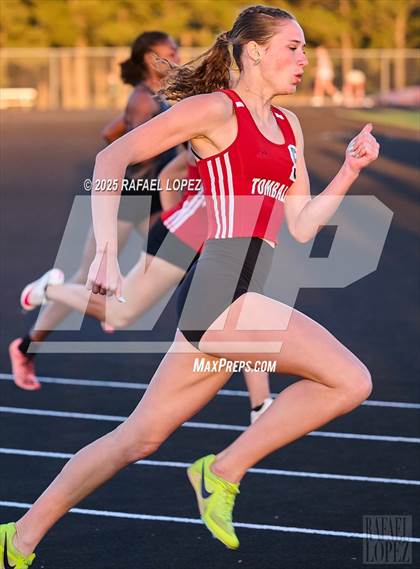 Thumbnail 1 in Dog Pound Invitational (200M) photogallery.