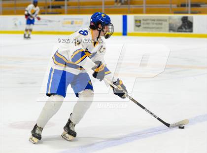 Thumbnail 1 in Brentwood vs Father Ryan photogallery.