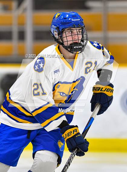 Thumbnail 3 in Brentwood vs Father Ryan photogallery.