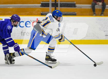 Thumbnail 3 in Brentwood vs Father Ryan photogallery.