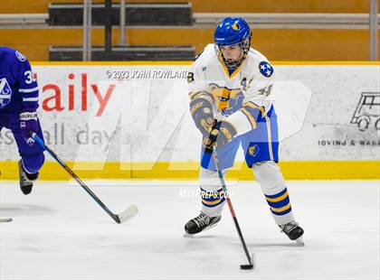Thumbnail 2 in Brentwood vs Father Ryan photogallery.