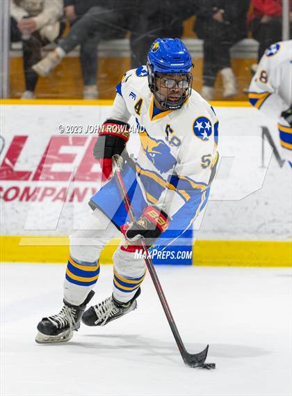 Thumbnail 2 in Brentwood vs Father Ryan photogallery.