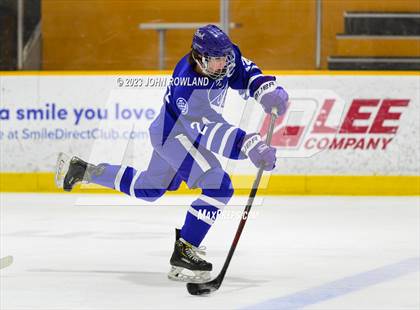 Thumbnail 2 in Brentwood vs Father Ryan photogallery.