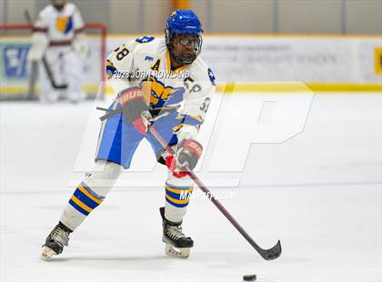 Thumbnail 3 in Brentwood vs Father Ryan photogallery.