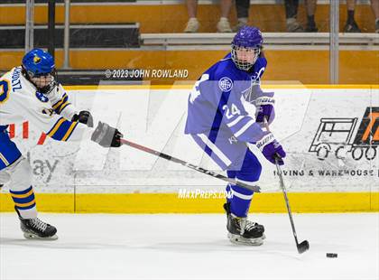 Thumbnail 3 in Brentwood vs Father Ryan photogallery.