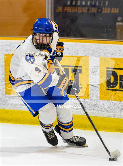 Thumbnail 2 in Brentwood vs Father Ryan photogallery.
